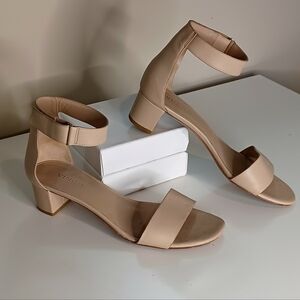 VINCE CAMUTO Women's Beige Block Heel Ankle Strap Sandals